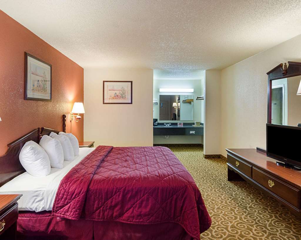 Surestay Hotel By Best Western Childress Room photo