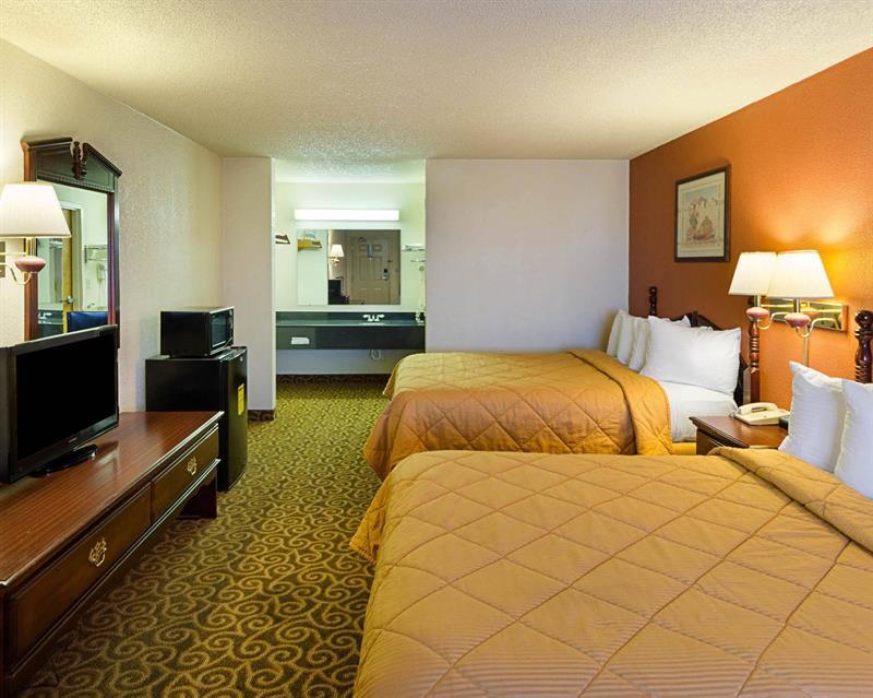 Surestay Hotel By Best Western Childress Exterior photo